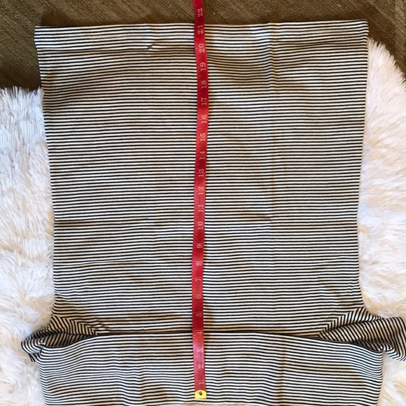 J Crew Off Shoulders top 3/$21 - Picture 6 of 6